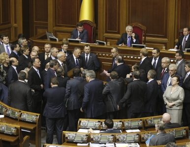 Ukraina: opozycja zbliża się do narodu. Za pomocą przecinarki do metalu