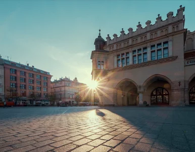 Miniatura: KRAKÓW Europejską Stolicą Spotkań