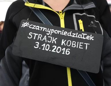 Miniatura: #CzarnyProtest zdominował sieć. Był 50...