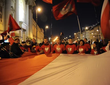 Miniatura: Życie po narodowej tragedii - smoleńskie...