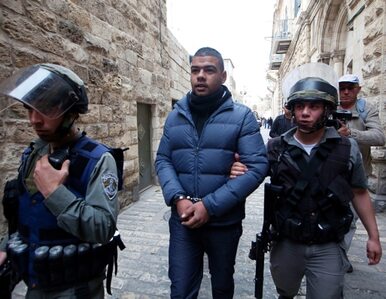 Palestyńczycy się pomodlili i... zaatakowali izraelską policję