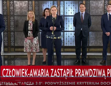 Miniatura: Gdy Platforma ogłaszała kandydata, paski...