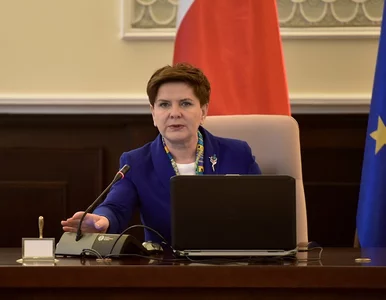 Miniatura: &#8222;Dwója na szynach&#8221; dla Szydło...