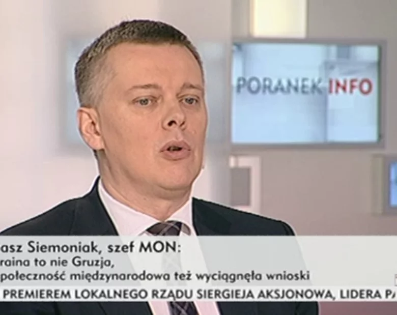 Miniatura: Siemoniak: Pozycja Polski na arenie...