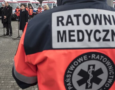 Miniatura: Łódź: Pacjent próbował wbić ratownikowi...