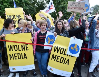 Protesty w całej Polsce w obronie TVN i wolnych mediów. „Wolne media,...
