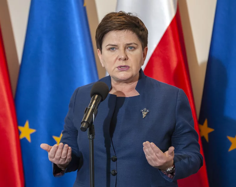 Miniatura: Szydło o zawieszeniu strajku przez ZNP:...