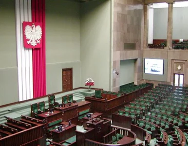 Miniatura: Sejm przerwał obrady. Na wniosek Kaczyńskiego