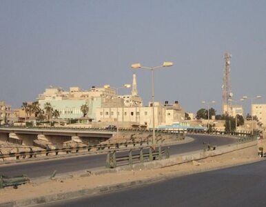Miniatura: Tobruk poza kontrolą Kadafiego