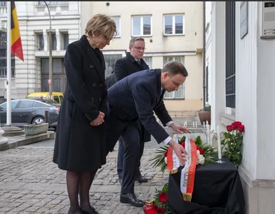 Miniatura: Duda złożył wieniec pod ambasadą Belgii....