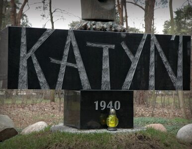 Węgrzy obejrzeli film Wajdy - i postawili ofiarom Katynia Krzyż Pamięci