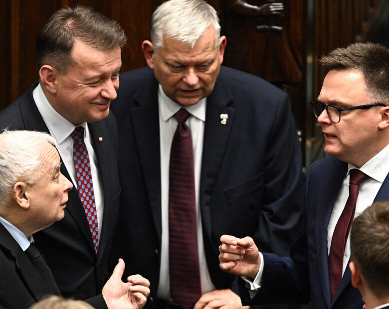 Miniatura: Kaczyński musi się pilnować. Hołownia: W...