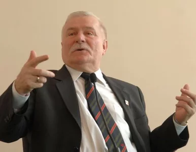 Miniatura: Wałęsa świętuje urodziny. Wachowski,...