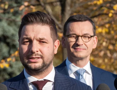 Miniatura: Morawiecki i Jaki idą łeb w łeb. Kto...