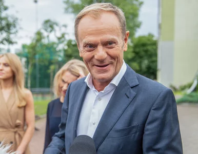 Miniatura: Tusk skomentował plakat ze strajku kobiet....