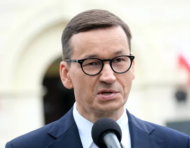 Miniatura: Afera mailowa. Morawiecki wskazał prezesa...