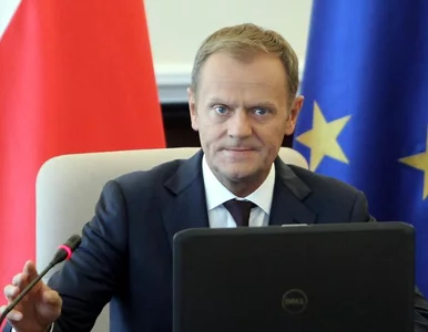 Miniatura: Tusk tworzy front jedności narodowej