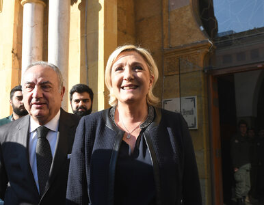 Współpracownicy Marine Le Pen objęci dochodzeniem. Szefowa FN wciąż...