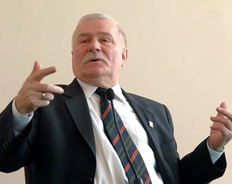 Miniatura: Wałęsa: Nie wiem ile Putin musi nabić...