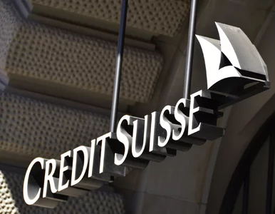 Miniatura: Po upadku Credit Suisse problemy ma też...