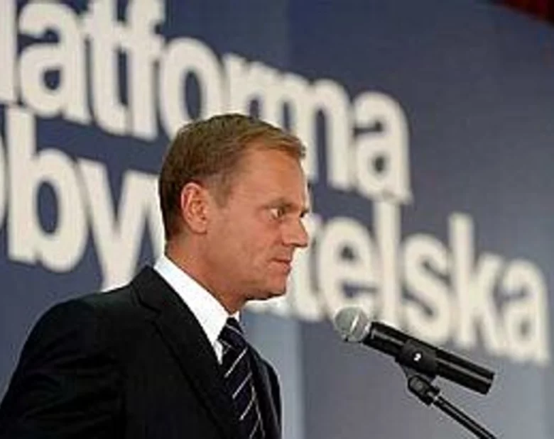 Miniatura: Tusk: to będzie wybór miedzy Wschodem a...