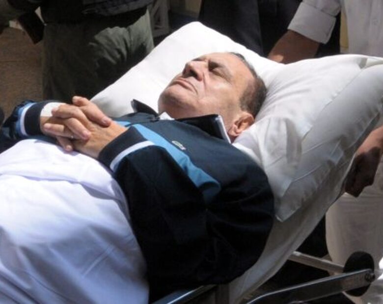 Miniatura: Hosni Mubarak skazany na dożywocie i......