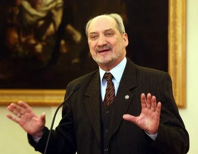 Miniatura: Macierewicz: polska prokuratura nie ma...