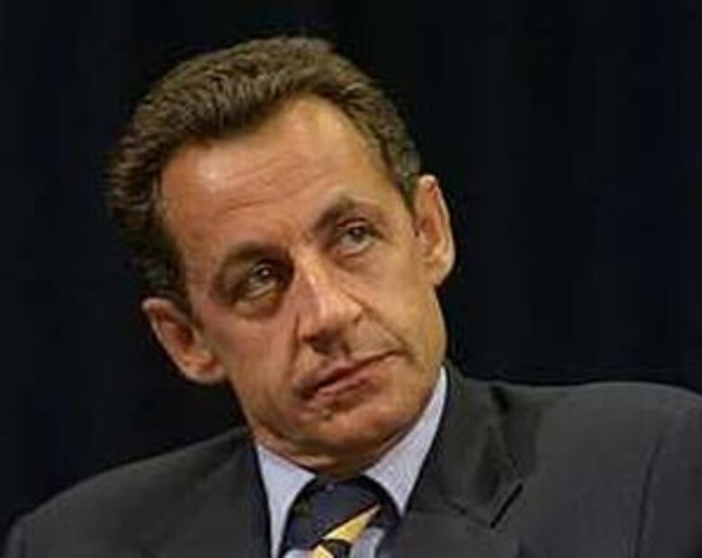 Miniatura: Sarkozy chce przebudowy światowych finansów
