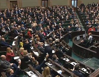Wybór sędziego TK. Awantura w Sejmie, trik opozycji i nieobecny głosujący