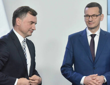 „Niedyskrecje parlamentarne”: Świetne nastroje w PiS po lex TVN, próba...