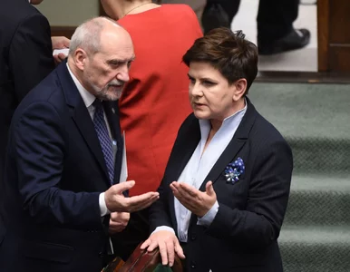 Miniatura: Macierewicz w rządzie "może więcej"?...