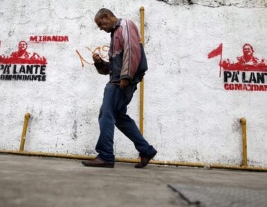 Miniatura: Chavez "kupuje" sobie głosy pracowników?...