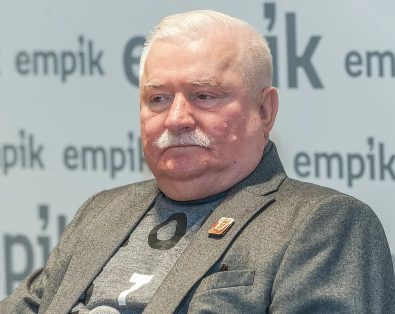 Miniatura: Lech Wałęsa ostrzega przez wojną domową....