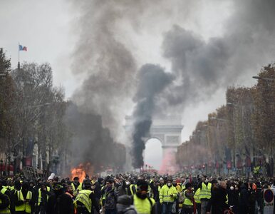 Miniatura: „Żółte kamizelki” demonstrują w Paryżu....
