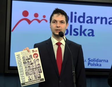 Miniatura: Solidarna Polska: Polacy biednieją, a rząd...