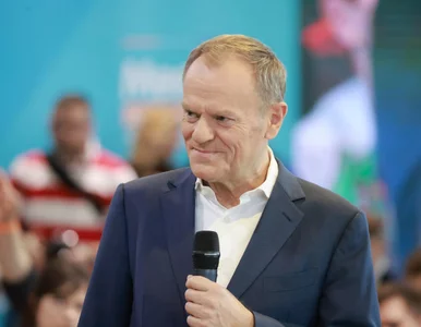 Miniatura: Tusk w trzech słowach opisał walentynki...