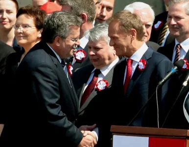 Miniatura: Tusk: Kaczyński strzelił samobója, ale my,...