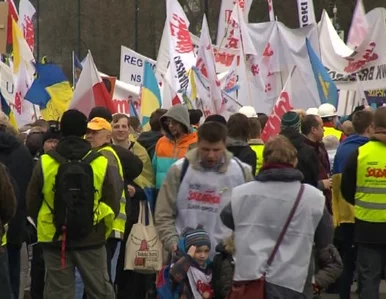 Miniatura: Związkowcy manifestowali solidarność z...