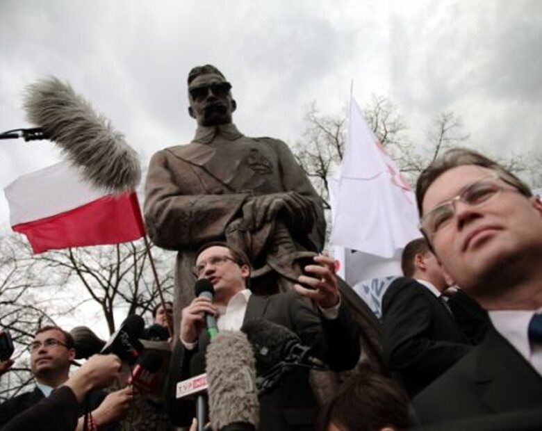 Miniatura: "Kaczyński i Ziobro mają razem większe...