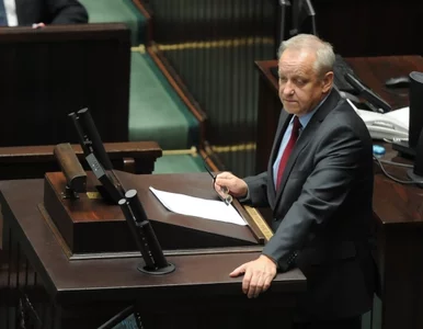 Miniatura: Kaczyński: "tak" dla Piechy, "nie" dla Tuska