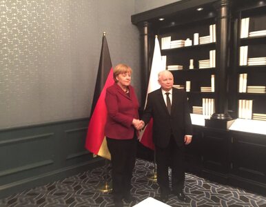Miniatura: Merkel spotkała się z opozycją i prezesem...