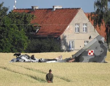 Miniatura: Pasłęk. Katastrofa myśliwca MiG-29. Pilot...