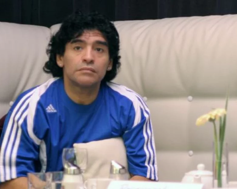 Miniatura: Maradona z Chavezem aż po grób