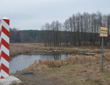 Miniatura: Nielegalna podróż na pontonie. SG...