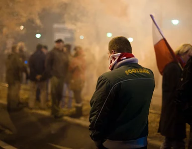 Miniatura: Projekt Komorowskiego upada? Zasłanianie...