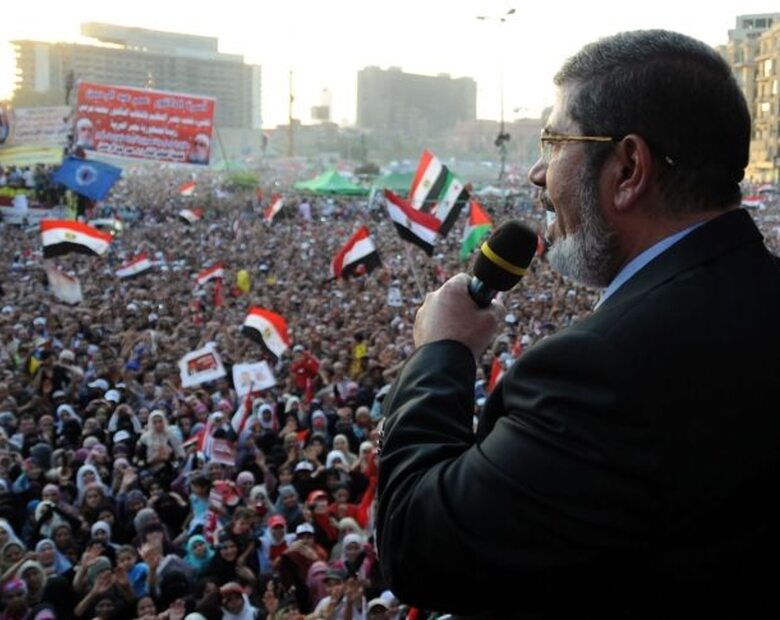 Miniatura: Islamista już oficjalnie na czele Egiptu