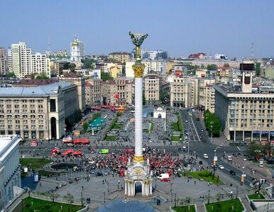 Miniatura: Ukraina: 100 tysięcy osób na ulicach...