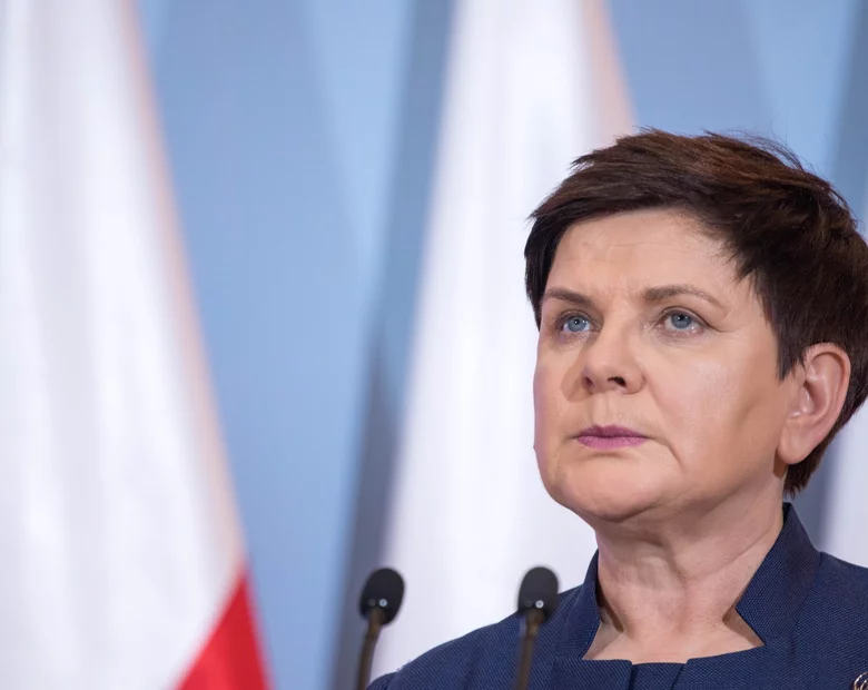 Miniatura: W PiS zabrakło przekazu dnia? Szydło...