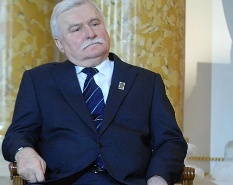 Miniatura: Wałęsa oddał cześć górnikom poległym w...