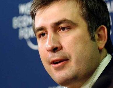Miniatura: Saakaszwili coraz silniejszy